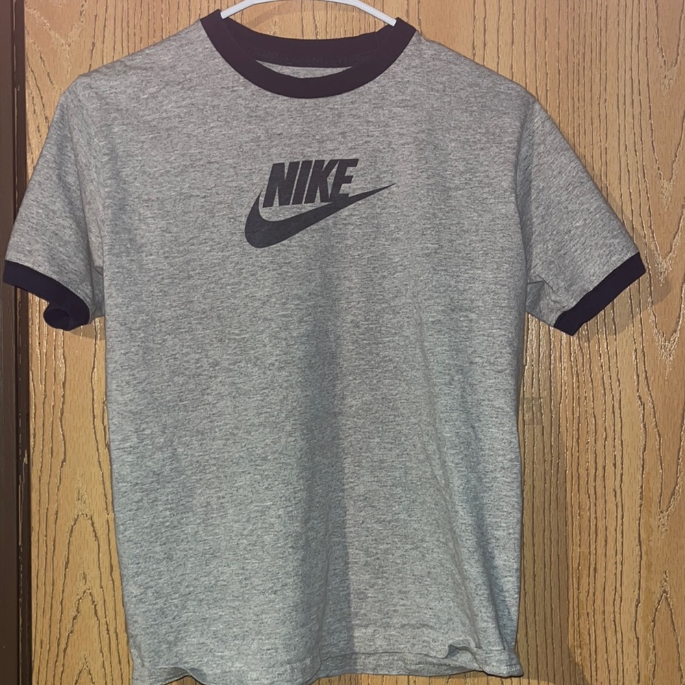 Nike T-shirt